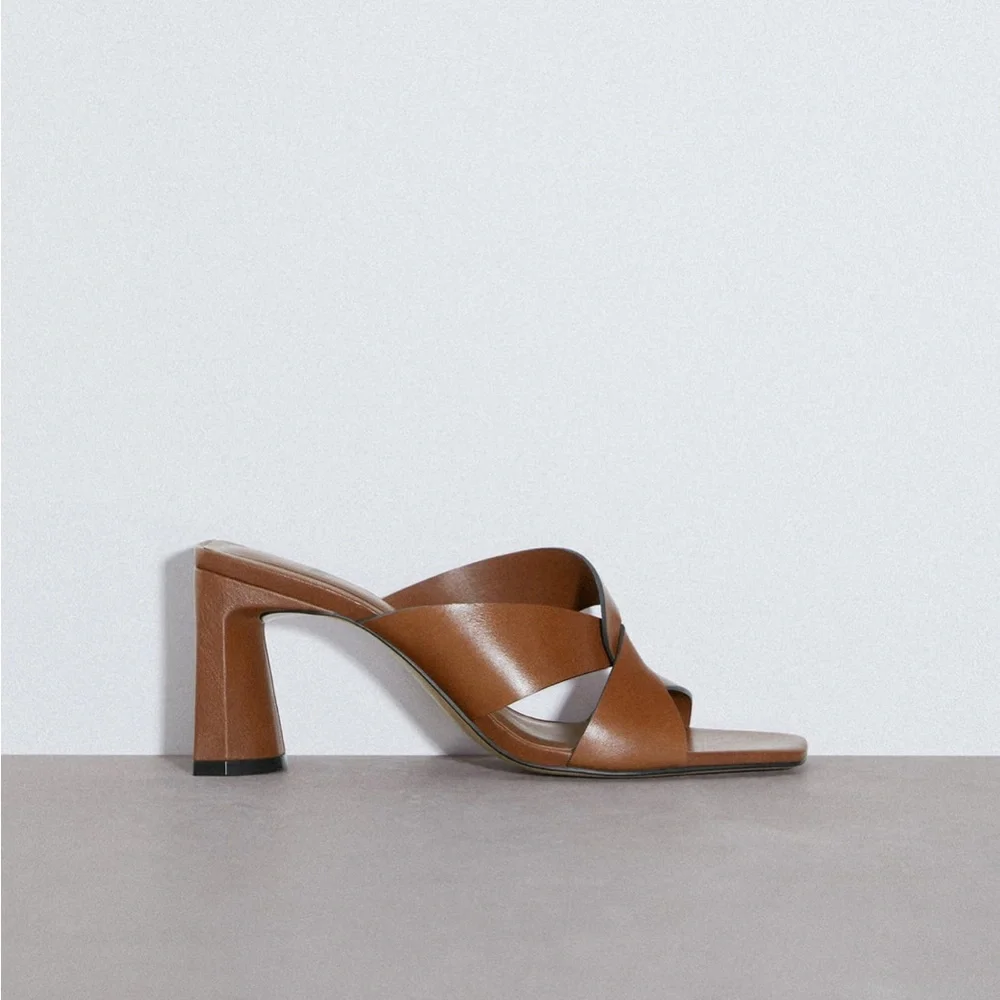Zara block heel leather sandal - Picture 1 of 2